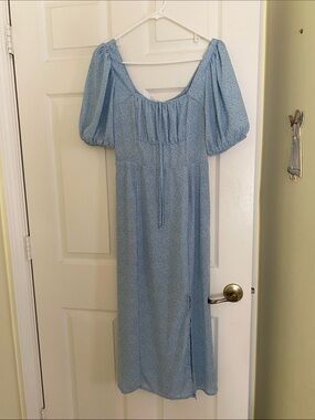 Sienna Sky Puff-Sleeve Maxi Dress